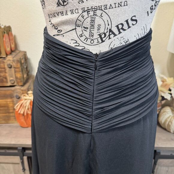 VTG BCBG Maxazria Ruched Criss Cross Bodice Maxi Evening Gown Sz S Y2K Backless - Picture 7 of 9